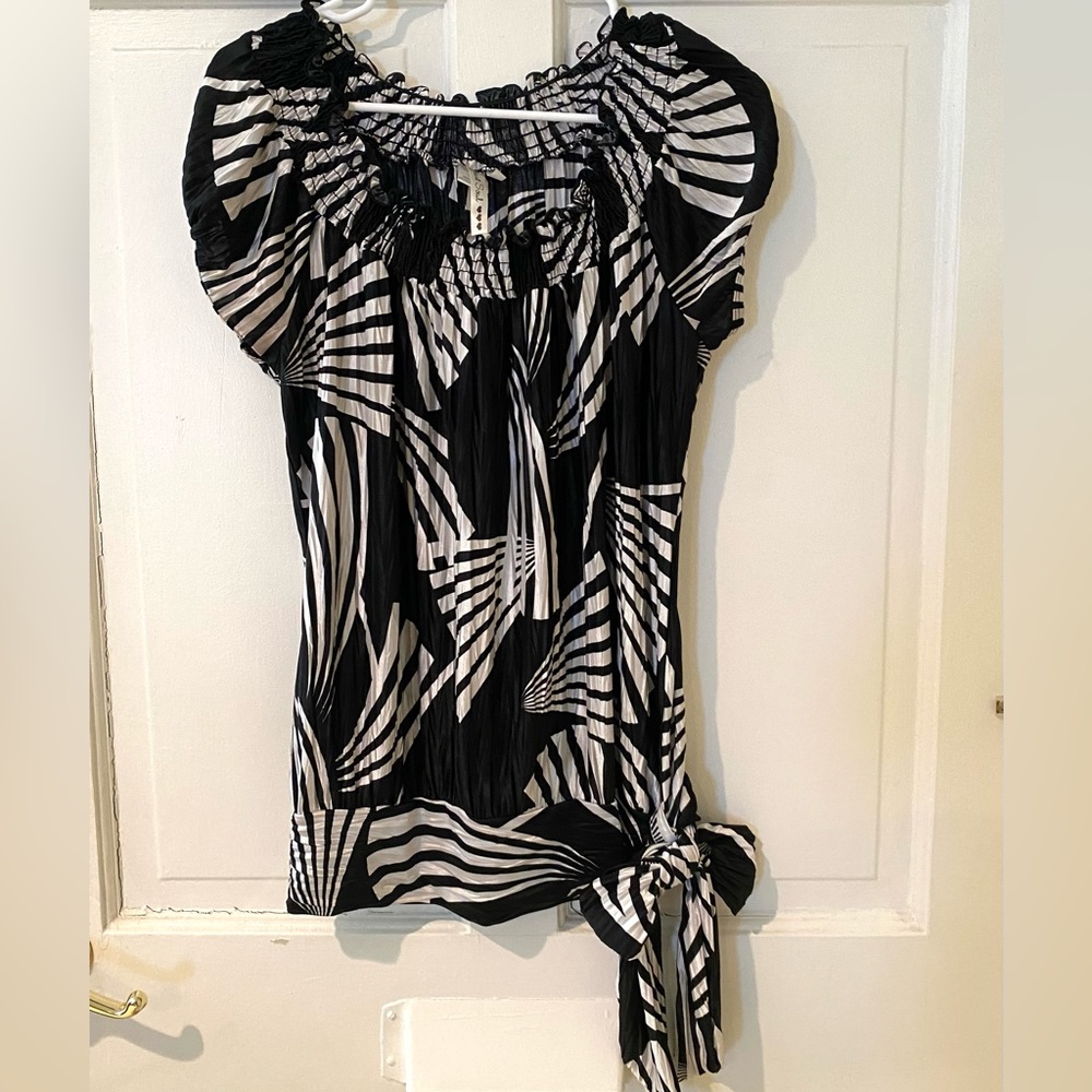 Side Tie Top